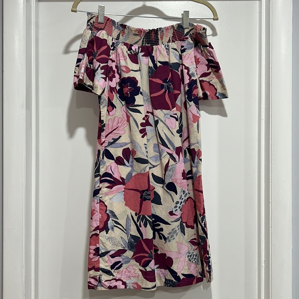 LOFT off the shoulder floral dress; size SP